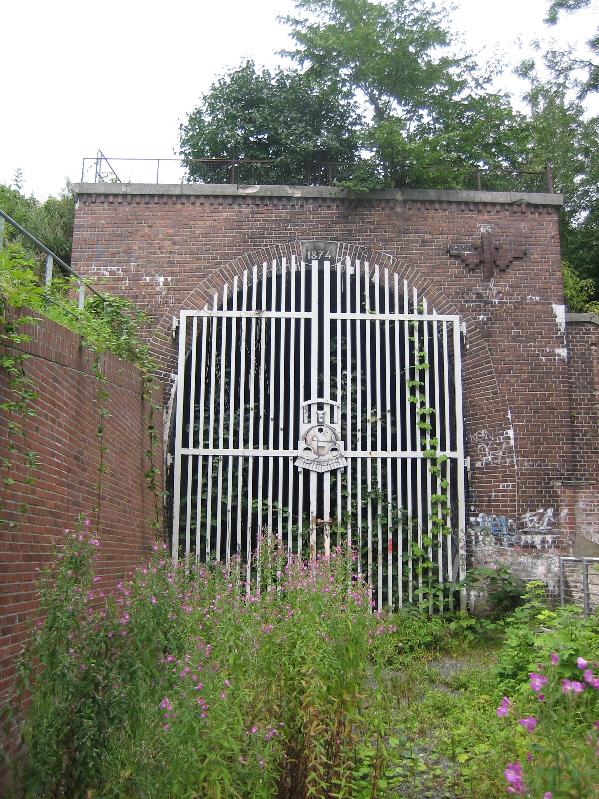 elbe schellfischtunnel